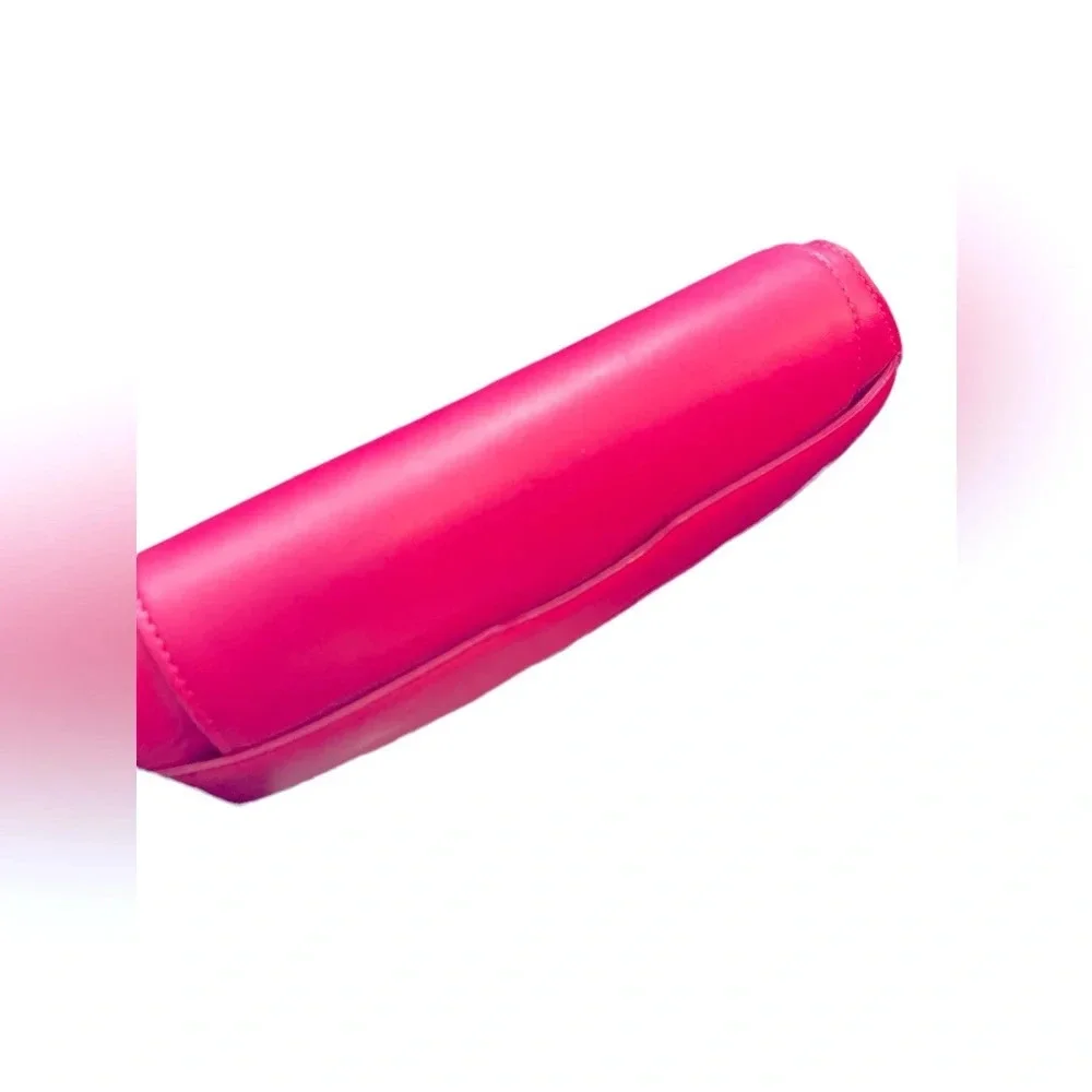 💕ELIE SAAB💕Fuchsia Leather Clutch ￼